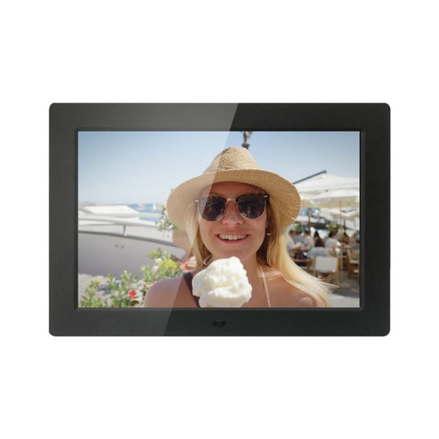Digital Picture Frame (1)