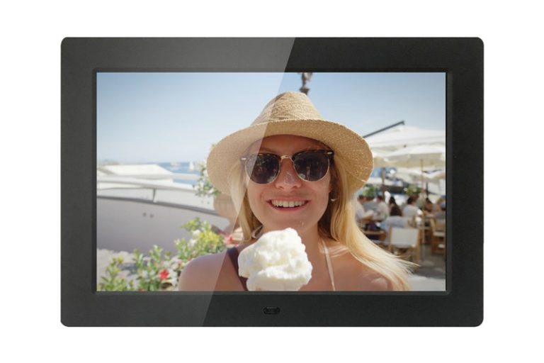 Digital Picture Frame (1)