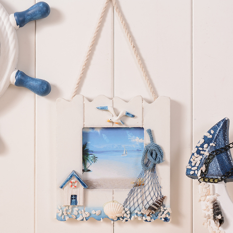 Mediterranean style hanging wooden picture frame