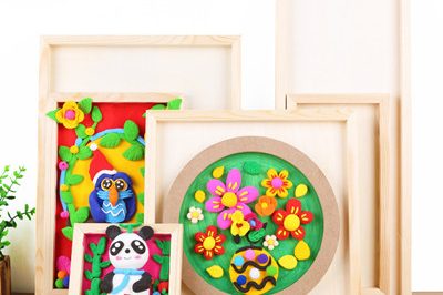 wooden picture frame 400
